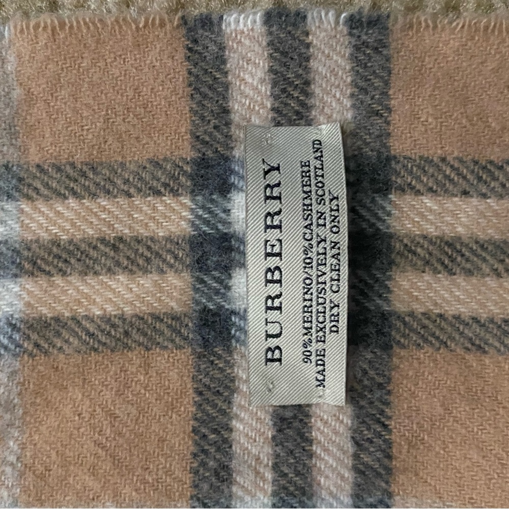 Burberry scarf